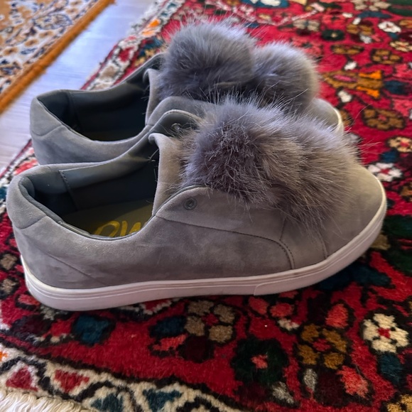 Sam Edelman Leya Pom Pom Sneaker - Picture 6 of 7